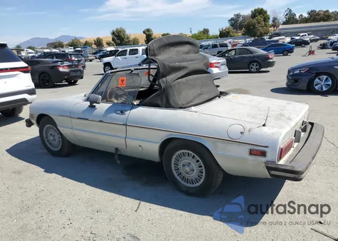 1979 Alfa Romeo Alfetta z USA, uszkodzony, nr VIN AR115410008514